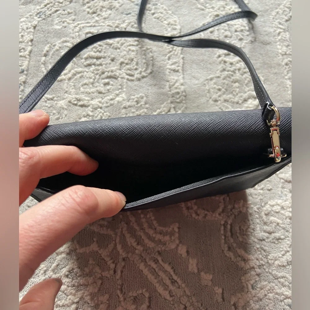 Kate spade laurel way winni saffiano crossbody